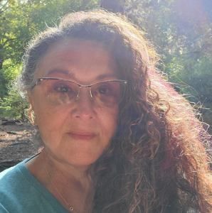 Meet your Posher, Janet